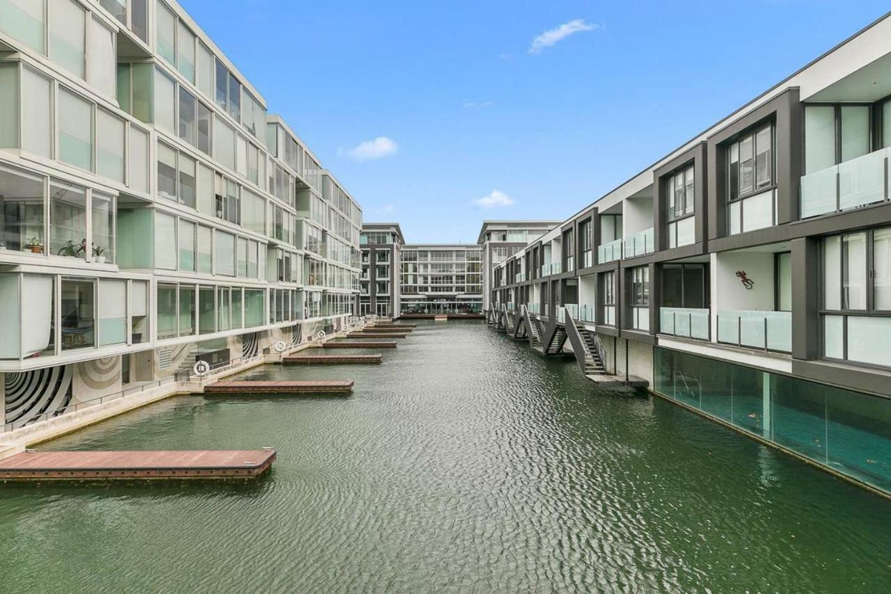 Two Bedroom Apartment - Pool, Gym & Free Parking! โอ๊คแลนด์ ภายนอก รูปภาพ